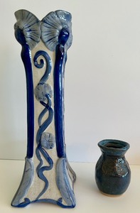 lot 51 image: Vintage Bombay Company Tall Vase Blue White Lily Pad and Small Pottery Vase