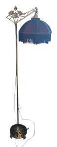 lot 176 image: Vintage Art Nuevo Brass Floor Bridge Lamp