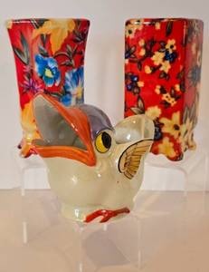 lot 114 image: Vintage Lustreware Duck Creamer & More
