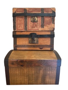 lot 227 image: Three Vintage Decorative Boxes