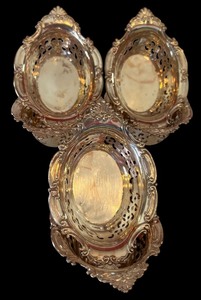lot 12 image: Set of Six Gorham Sterling Silver Nut Dishes A4780  Gorham Sterling Silver Nut Dish A4780