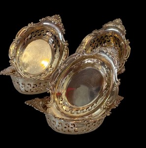 lot 8 image: Set of Six Gorham Sterling Silver Nut Dishes A4780  Gorham Sterling Silver Nut Dish A4780