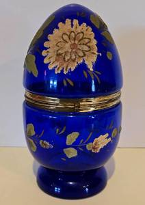 lot 126 image: Vintage Cobalt Blue Opaline Glass Decanter Set