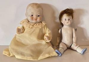 lot 309 image: Pair of Vintage Baby Dolls