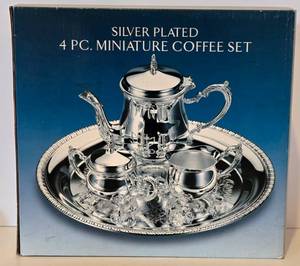 lot 326 image: New in Box Godinger Miniature Coffee Set