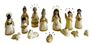 lot 375 image: Fourteen Piece Mexican Folk Art Nativity Set
