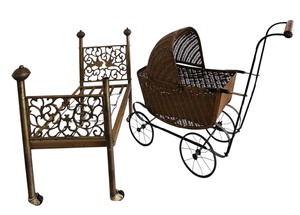 lot 359 image: Vintage Doll Bed and Stroller
