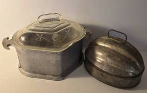 lot 334 image: Fabulous Vintage Cookware Options