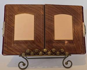 lot 345 image: Fabulous Vintage Photo Album  Folding Book Stand