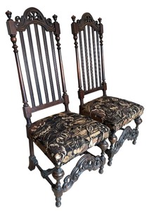 lot 488 image: Two 19th Century Provincial Hall Chairs