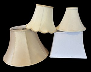 lot 485 image: Four Fantastic Lamp Shades
