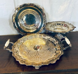 lot 489 image: Vintage Silver Plated Platter, Bowl and Compote Bowl