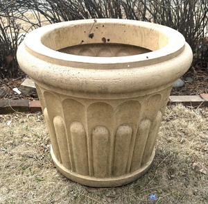 lot 496 image: Large Resin Planter Pot