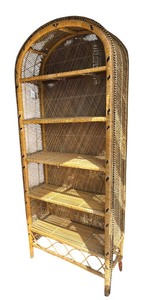 lot 537 image: Vintage Wicker Shelf