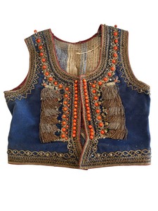 lot 464 image: Vintage Hand Made Embroidered Pakistan Childrens Vest
