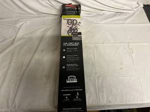 lot 9 image: Rubbermaid Fasttrack 3pc Bike Storage Kit