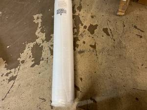 lot 21 image: Full Sized ZINUS 8 Inch Green Tea Cooling Memory Foam Mattress