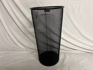 lot 108 image: Black Metal Mesh Office Waste Bin