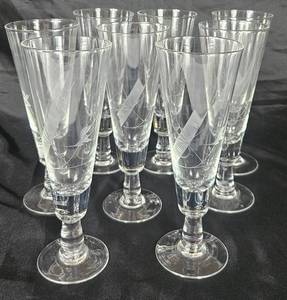 lot 31 image: Vintage Sasaki Etched Bamboo Pilsner Glasses - Set of 8