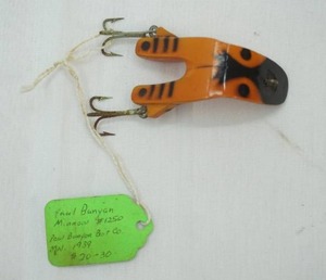 lot 60 image: Vintage Paul Bunyan Minnow #1250 1939
