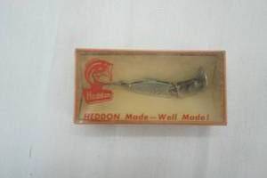 lot 99 image: Vintage Heddon Dowagiac Lure 400 XRS Fidget