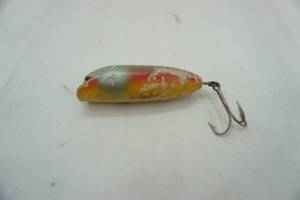 lot 115 image: Vintage wooden fishing lure