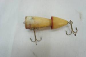 lot 118 image: Vintage Dubl-Pop Fishing Lure