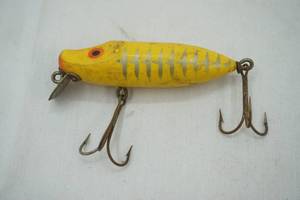 lot 125 image: Vintage Paw Paw Dapper Dan Sinker Fishing Lure
