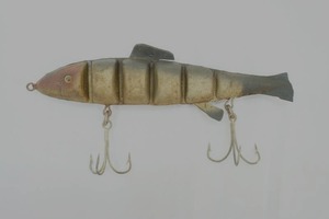lot 133 image: Vintage Rubber Fishing Lure - swimbait