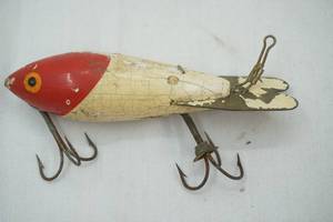 lot 136 image: VintageAntique Wood Red & White Bomber Lure