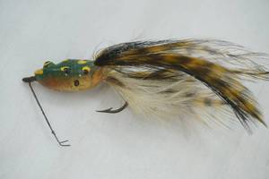 lot 153 image: Vintage E.H. Peckinpaugh Co. Taylor Frog Lure