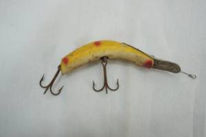 lot 155 image: Vintage Kautzky Lazy Ike Fishing Lure