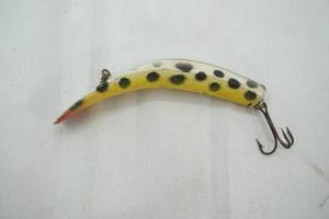 lot 170 image: Vintage Helin Flatfish U20 Fishing Lure