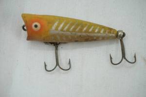 lot 188 image: Vintage Heddon Tiny Chugger Fishing Lure