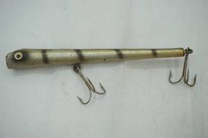 lot 203 image: Vintage Fishing Lure Pencil Plug