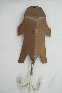 lot 207 image: Vintage Fishing Lure - metal