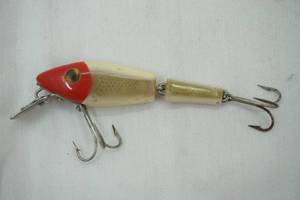 lot 210 image: Vintage L&S Mirro lure Sinker fishing lure