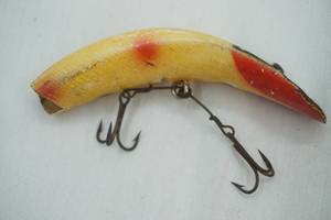 lot 212 image: Vintage Helin Flatfish Lure
