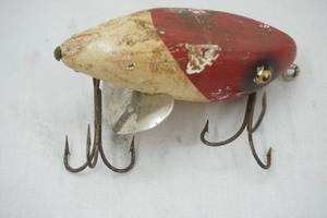 lot 221 image: Vintage Hopalong By Arnold Tackle Corp. Paw Paw MI