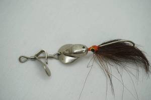 lot 253 image: Vintage Al Foss Shimmy No. 6 Fishing Lure. 1918