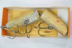 lot 271 image: Vintage Bomber Deep Runner lure