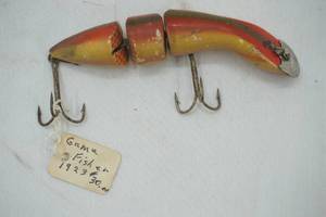 lot 20 image: Heddon Gamefisher 1923
