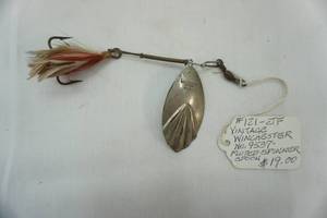 lot 33 image: Vintage Winchester Fluted Spinner Spoon