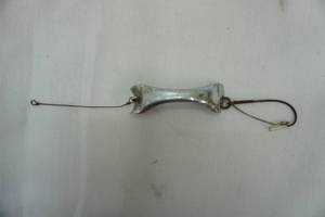 lot 303 image: Vintage South Bend Peach-Oreno Fishing Lure