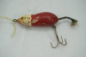 lot 307 image: Vintage Mouse Fishing Lure