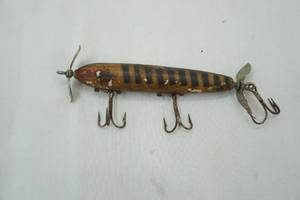 lot 315 image: Vintage Fishing Lure