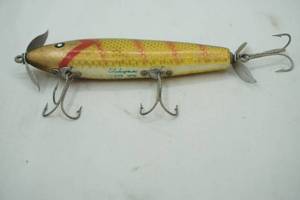 lot 336 image: Vintage Shakespeare Lucky Dog Fishing Lure