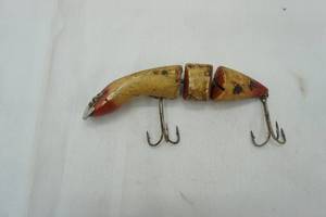 lot 342 image: Vintage Heddon Gamefisher Lure
