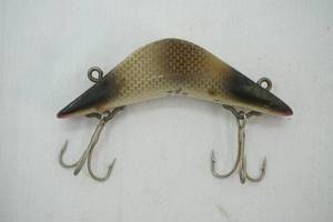 lot 350 image: Vintage Millsite Daily Double Fishing Lure 1950s