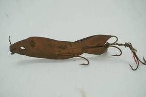 lot 351 image: VintageAntique Copper Finish Spoon Lure
